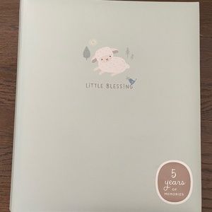 Hallmark Little Blessings 5 Years of Memories Book